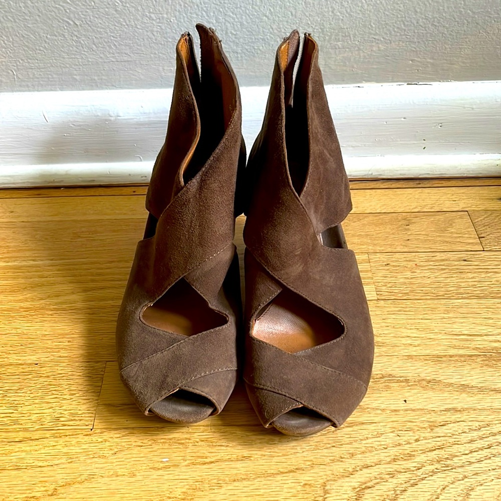 Earthies sandal bootie